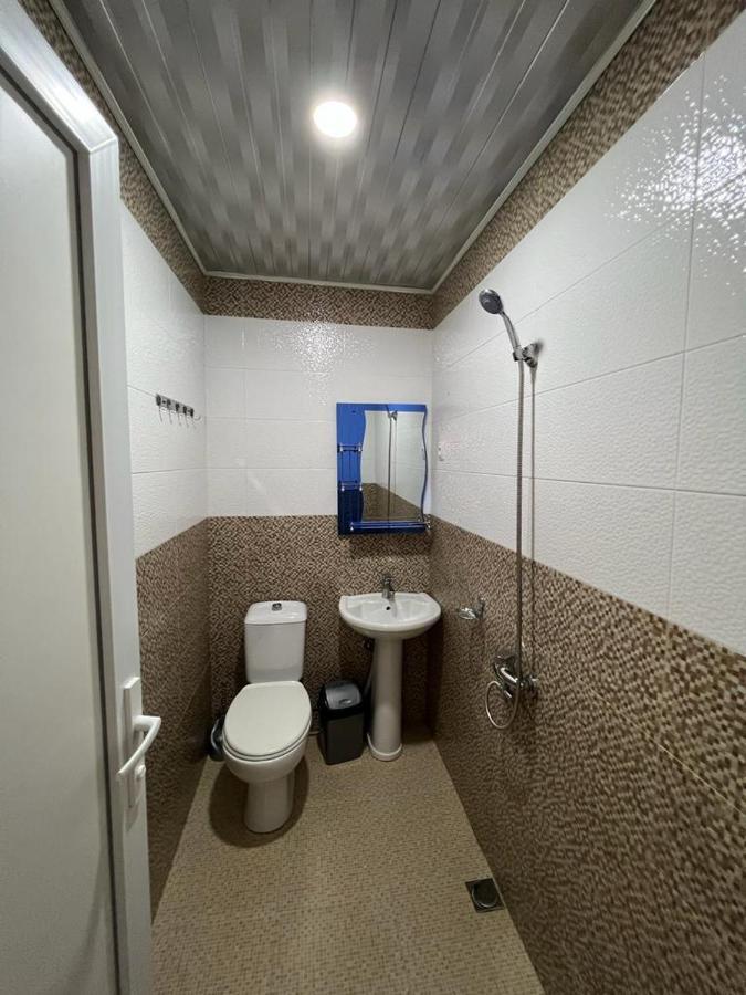 Linda Guest House Батуми Екстериор снимка